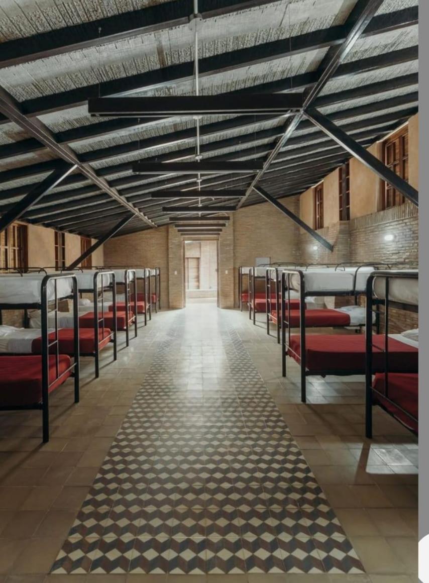 Allāhābād Junction Hotel Ur מראה חיצוני תמונה